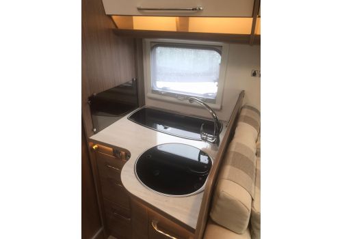 Autocaravana Integral ITINEO TB 700 de Ocasión