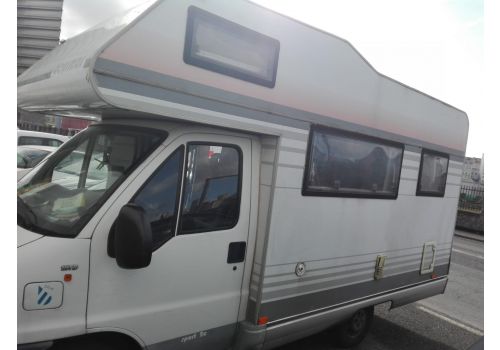Autocaravana Capuchina BENIMAR Sport 2CC de Ocasión