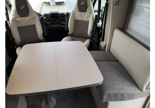 Autocaravana Perfilada DETHLEFFS Trend T 7057 DBL modelo 2020 de Ocasión