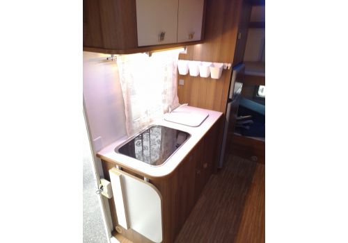 Autocaravana Capuchina RIMOR Trimarano 9 de Ocasión