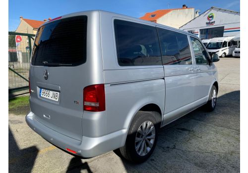 Furgoneta Cámper VOLKSWAGEN Caravelle T5 de Ocasión