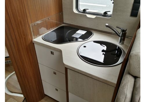 Autocaravana Integral DETHLEFFS Advantage I-7051 de Ocasión