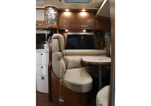 Autocaravana Integral CARTHAGO C-Line I 4.9 modelo 2020 de Ocasión