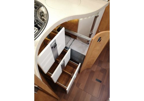 Autocaravana Integral CARTHAGO C-Line I 4.9 modelo 2020 de Ocasión