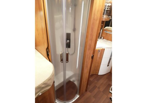 Autocaravana Integral CARTHAGO C-Line I 4.9 modelo 2020 de Ocasión