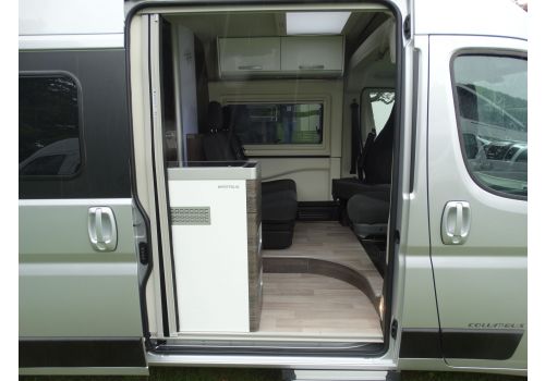 Furgoneta Cámper WESTFALIA Columbus 600D Modelo 2020 Nueva en Venta