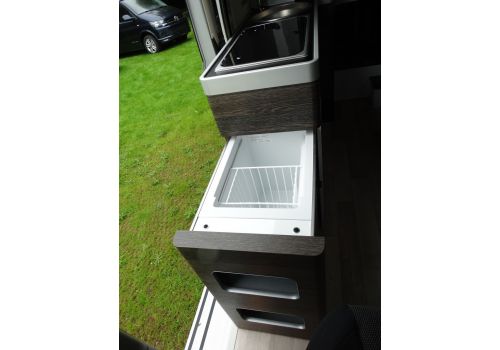 Furgoneta Cámper WESTFALIA Columbus 600D Modelo 2020 Nueva en Venta