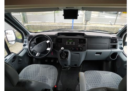 Autocaravana Capuchina RIMOR Katamarano AGF 77S3 de Ocasión