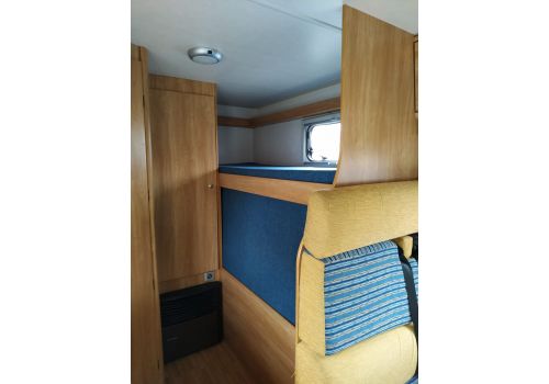 Autocaravana Capuchina RIMOR Katamarano AGF 77S3 de Ocasión