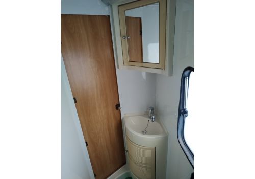 Autocaravana Capuchina RIMOR Katamarano AGF 77S3 de Ocasión