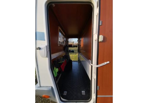Autocaravana Capuchina ELNAGH Baron 47 D de Ocasión