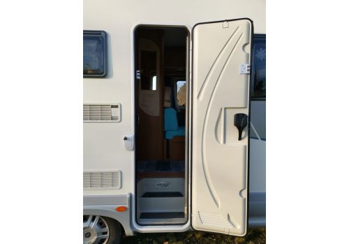 Autocaravana Capuchina ELNAGH Baron 47 D de Ocasión