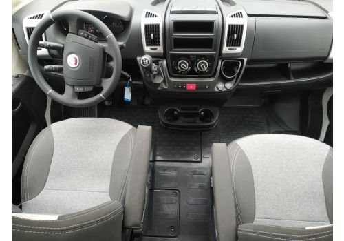 Autocaravana Perfilada SUNLIGHT T 68 Modelo 2020 de Ocasión