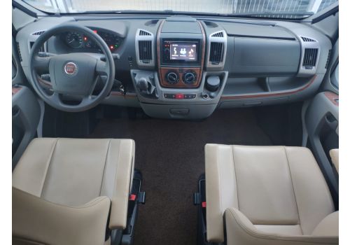 Autocaravana Perfilada HYMER T 674 SL Star Edition de Ocasión