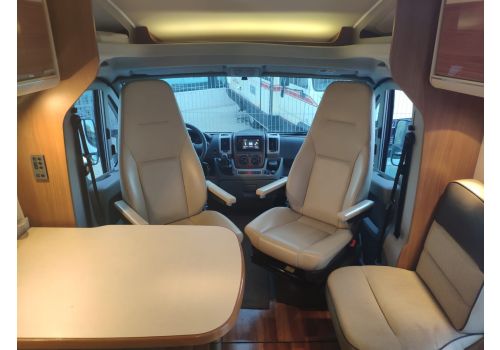 Autocaravana Perfilada HYMER T 674 SL Star Edition de Ocasión
