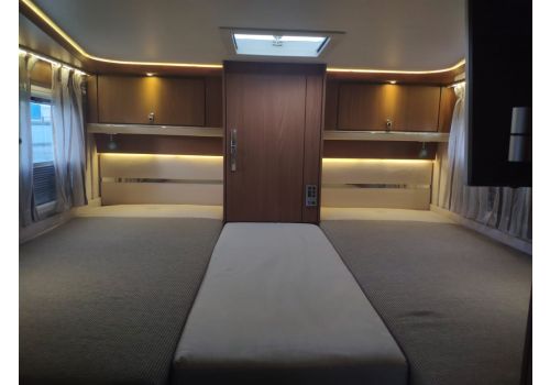 Autocaravana Perfilada HYMER T 674 SL Star Edition de Ocasión
