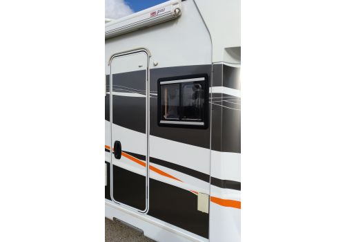 Autocaravana Perfilada SUNLIGHT T 69 L de Ocasión