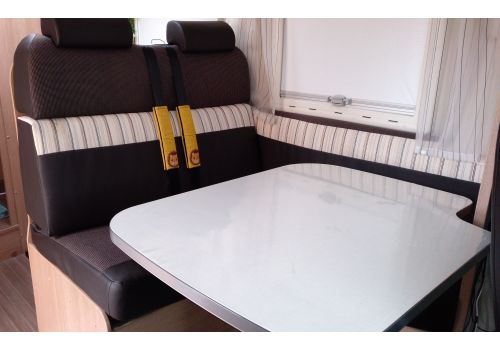 Autocaravana Perfilada SUNLIGHT T 69 L de Ocasión