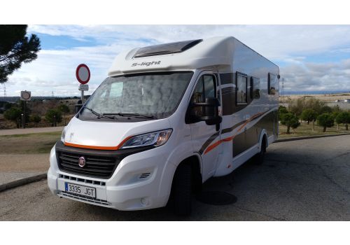 Autocaravana Perfilada SUNLIGHT T 69 L de Ocasión