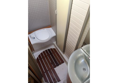 Autocaravana Perfilada BURSTNER T 645 de Ocasión