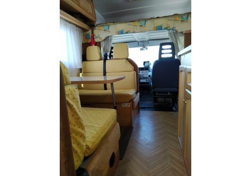 Autocaravana Capuchina BURSTNER Bürstner A 530 de Ocasión