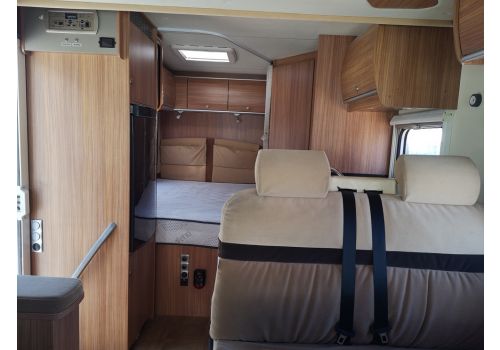 Autocaravana Perfilada BURSTNER Ixeo T664 de Ocasión
