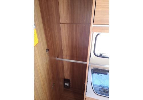 Autocaravana Perfilada BURSTNER Ixeo T664 de Ocasión