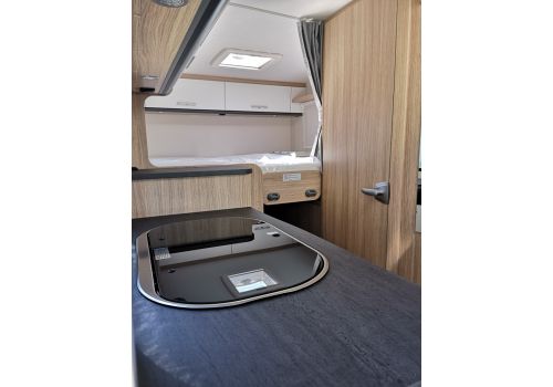 Autocaravana Perfilada SUNLIGHT V66 de Ocasión