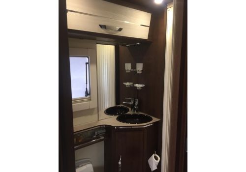 Autocaravana Perfilada MC LOUIS MC4-74G de Ocasión
