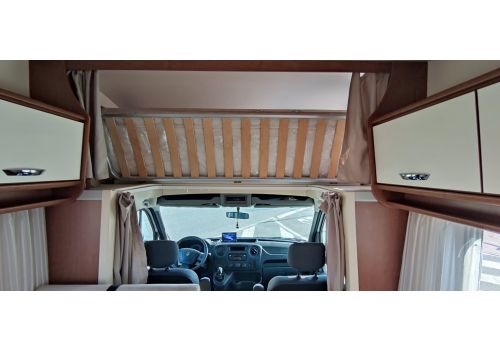 Autocaravana Capuchina RIMOR Kayak 9 de Ocasión