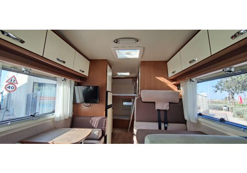 Autocaravana Capuchina RIMOR Kayak 9 de Ocasión