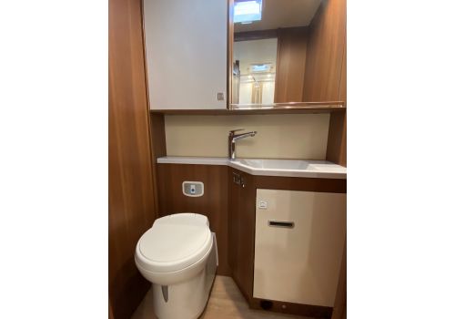 Autocaravana Integral LMC Explorer Comfort I 735 G de Ocasión