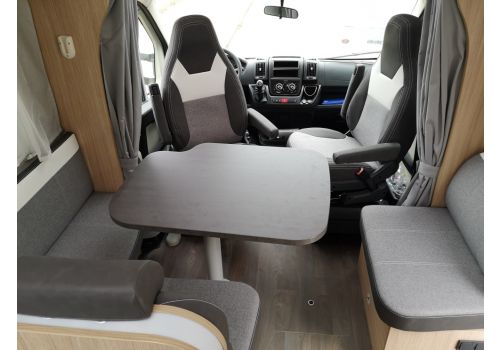 Autocaravana Perfilada SUNLIGHT T 69 L de Ocasión