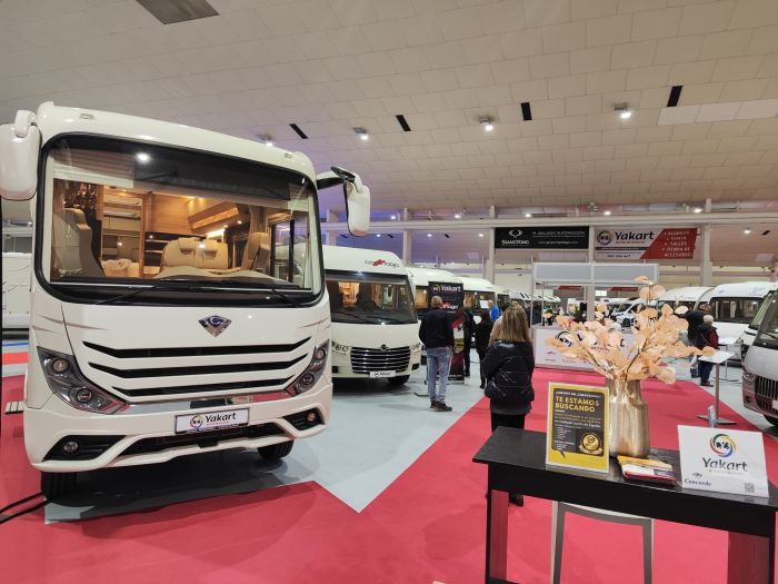 Yakart Autocaravanas presente en el salon del caravaning del levante en murcia