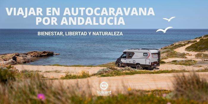 Autocaravana en plena naturaleza durante una ruta por Andalucía para reconectar con uno mismo